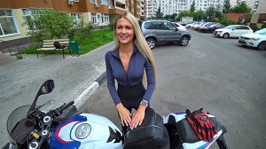 Прокатил Пошлячку Вику на спортбайке BMW S1000RR | Красавица держалась до последнего 4