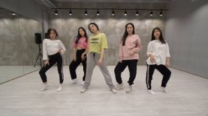 Ariana Grande - 7 rings / Sueme choreography dance