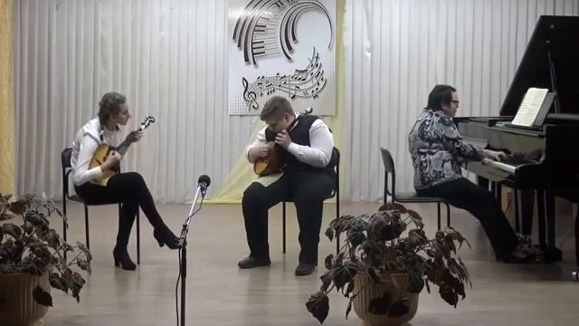 1563 Дуэт домристов Шеремет Виолетта, Киреев Евгений п Ола Магаданская обл Про воробья смотреть онлайн