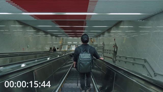 Chongqing| Apartmanın İçinden Geçen Metro Hattı | En Derin Metro Sistemi | Çinde Yaşam смотреть онлайн