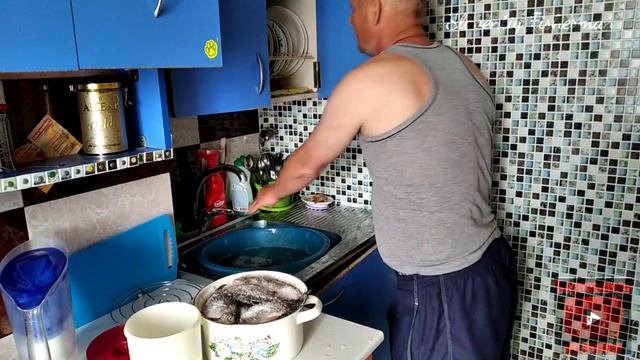 Как завялить рыбу. Простой и вкусный рецепт. смотреть онлайн