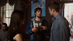 Джек Бентон и Френк Малков встретились в баре