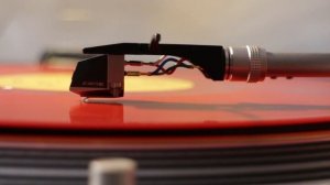 Caro Emerald - Stuck (2015 Vinyl LP) - Technics 1200G  Audio Technica  ART9.mp4