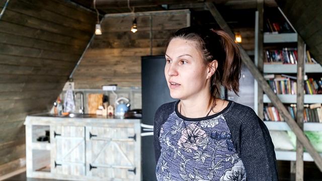 Супруги построили ДОМ ШАЛАШ! Расположение ВТОРОГО ЭТАЖА просто ГЕНИАЛЬНО!