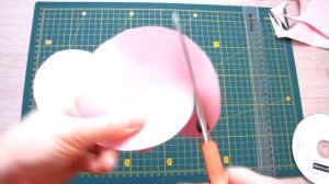 Как сделать объемные цветы из бумаги. Декор стен.