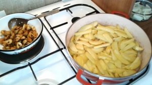 Жареные грибы с картошкой