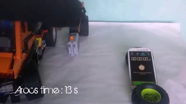 Lego technic 42043 Arocs vs 8110 Unimog смотреть онлайн