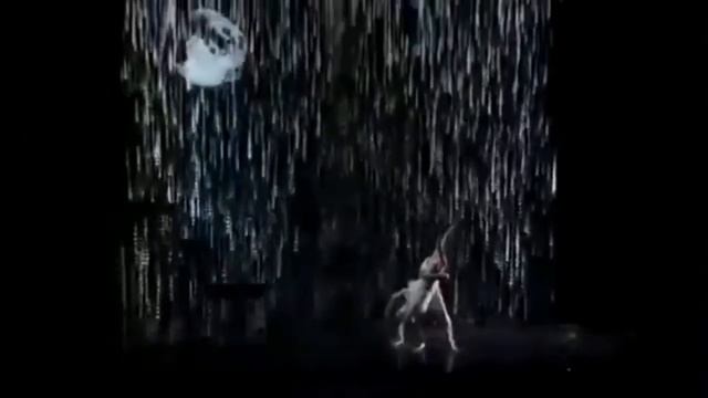 КРАСИВЫЙ ТАНЕЦ ДОЖДЯ смотреть онлайн