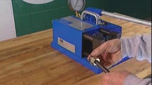 Станок для развальцовки и предварительной сборки UNISPEED USFL01 MAN - установка врезного кольца