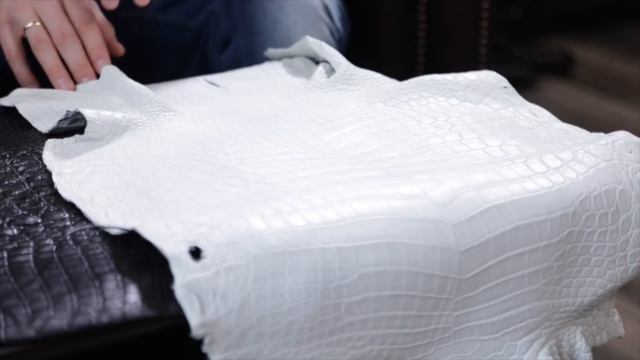 Выделка шкур крокодила - процесс производства смотреть онлайн