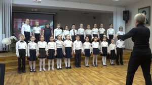 Младший хор Солнышко ДМШ №7 Казань Спасибо деду за победу