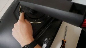 How To Remove Monitor Stand & ROG LED From ASUS ROG STRIX XG27W