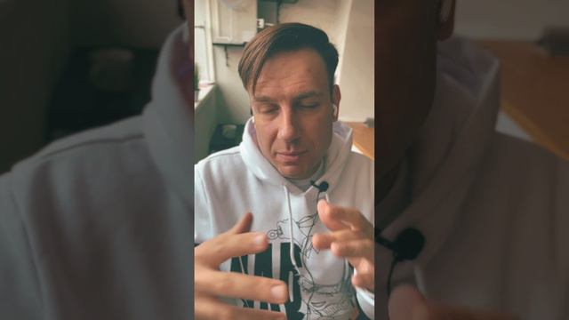 9 признаков того, что перед вами нарцисс. 6.Надменный и высокомерный смотреть онлайн