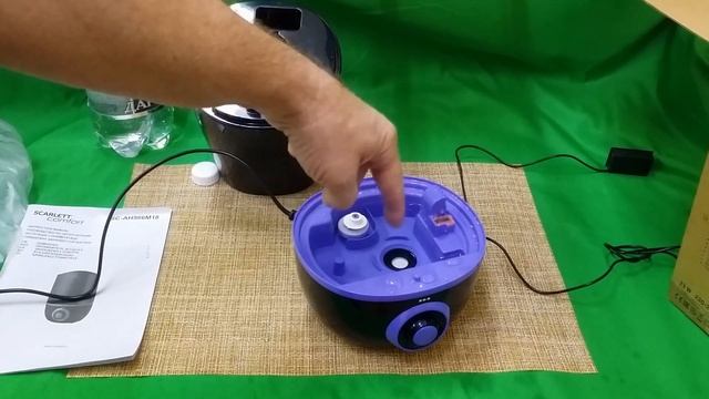 Ультразвуковой увлажнитель воздуха Scarlett SC-AH986M18 (черный) . Обзор и Видео Работы ! смотреть онлайн