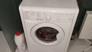 Как открыть стиральную машинку во время работы?