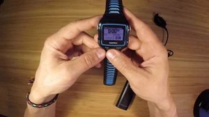 Зарядка Garmin Forerunner 920XT на ходу. Charge the Garmin Forerunner 920XT on the go.