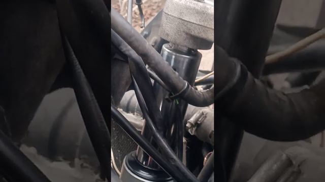 BMW K1200 LT обслуживание передней вилки смотреть онлайн