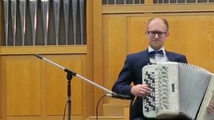 Баянист Эдуард Аханов - ФЛИНТСТОУНЫ. Eduard Akhanov - THE FLINTSTONES