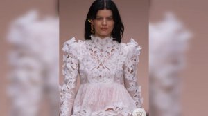 Супер модели и платья невероятной красоты!