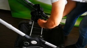 Installation von Maxi Cosi Adapter Teutonia BeYou Kinderwaagen