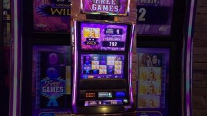 TET 2022 - Won free games and money at "Locking Spirit" slot machine - Pechanga Casino