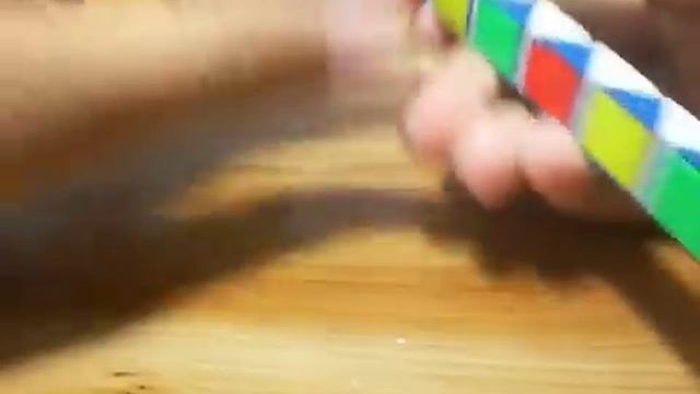 Какие фигуры можно сделать из змейки рубика?What shapes can be made from the snake's Cube? смотреть онлайн