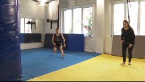 Показываем тренировку по банджи-фитнесу