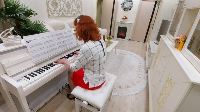 A Comme Amour.Paul De Senneville.Richard Clayderman.Придёт любовь.Поль де Сенневиль.Р.Клайдерман.