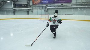 Блокировка броска в хоккее / Как защитить свои ворота.