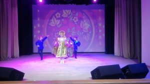 Стилизованный народный танец "Варенька" 7-9 лет