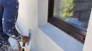 Нанесение декоративной штукатурки Короед CT175, наносим металлической тёркой, затираем пластиковой