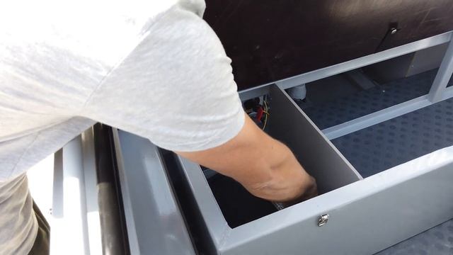 ALUTON 390 Fish смотреть онлайн