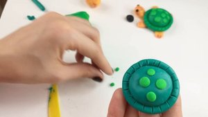 Урок лепки.Черепашка. Обучающее видео для детей. How to make a turtle from modeling clay (play doh