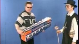 Вот тебе, Володька шляпа! Волобуев, где Ваш меч?