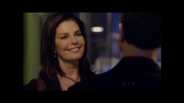 Back At One Jo Danville e Mac Taylor.