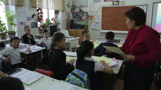 УЧИТЕЛЬ РУССКОГО ЯЗЫКА смотреть онлайн