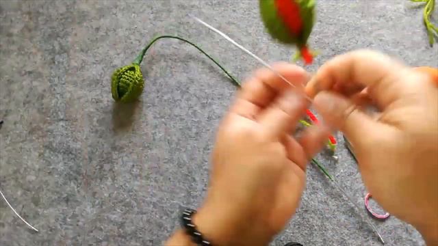 crochet poppy part 1 | how to make crochet poppy buds | crochet poppy leaf смотреть онлайн