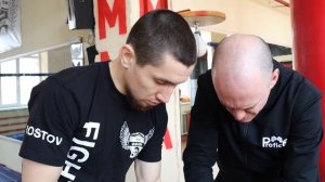 Обзор и сравнение боксерских перчаток REYVEL