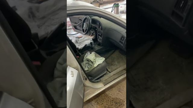 #shorts Вот такое авточудо прибыло на химчистку Мы стараемся выполнить любую поставленную нам зад.. смотреть онлайн