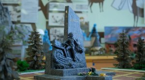 Мы помним: город-герой Брянск и памятник воинам-водителям