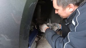 Замена тормозных дисков Volkswagen Passat NMS