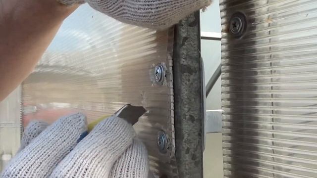 Теплица. Часть 2. Ручки и фиксаторы для теплицы. Куда столько много? смотреть онлайн