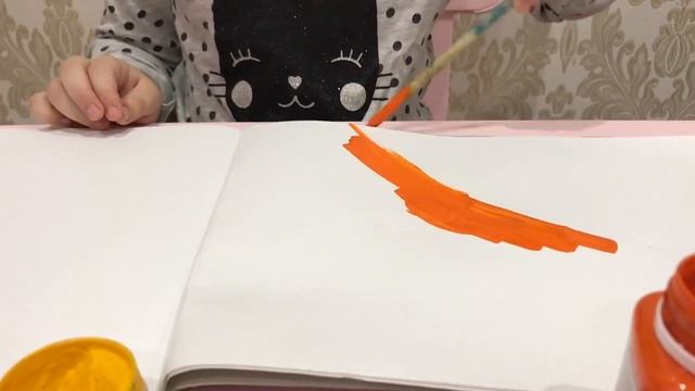 Рисуем красками пальчиками  Учим цвета