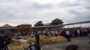 noziya karomatullo  Нозия ва Мухаммадрофе Кароматулло Ярмарка Дары земли Таджикистана в Сочи 2017 7