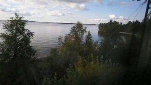 Дорога из Петрозаводска в Мурманск из окна скорого поезда "Санкт Петербург - Мурманск".