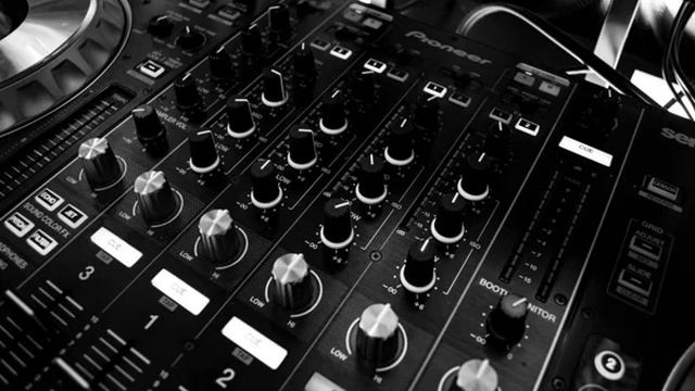 EDM Mix смотреть онлайн