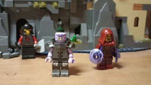 Lego Фэнтези! Тролль - Рыцарь - Маг!