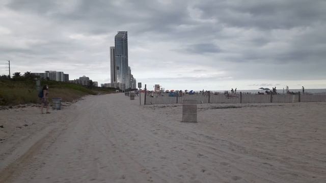 Visitando otra PLAYA NUDISTA. HAULOVER BEACH con tiburones #beach #miami #miamibeach