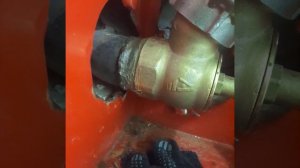 новый пожарный запорный латунный клапан угловой КПЛУ-50 заменен на детском садике 112
