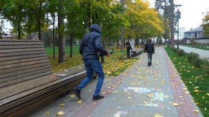 Первое СВИДАНИЕ...Папа СЛЕДИТ за мной!First date with a classmate ... Dad is watching me!